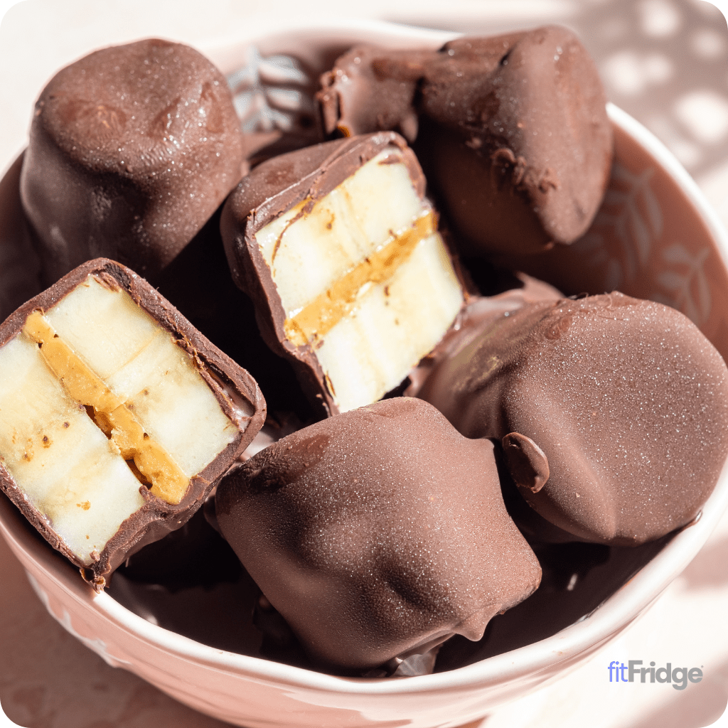 Chocolate-Dipped Banana Peanut Butter Bites - fitFridge